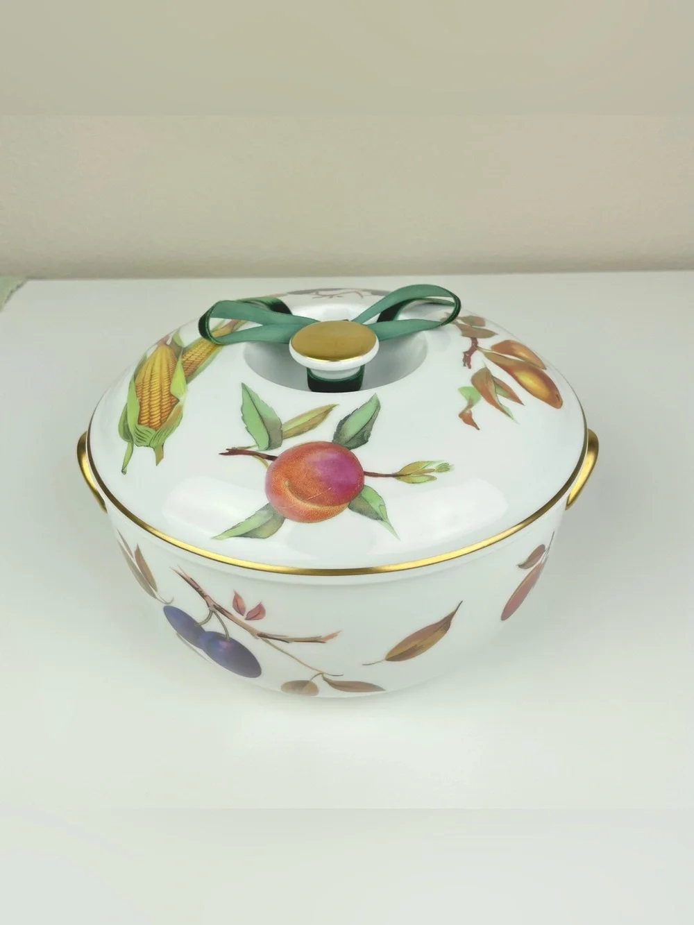 Vintage 1960s royal